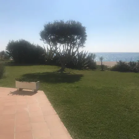 דירה Amazing In Front Of The Sea *